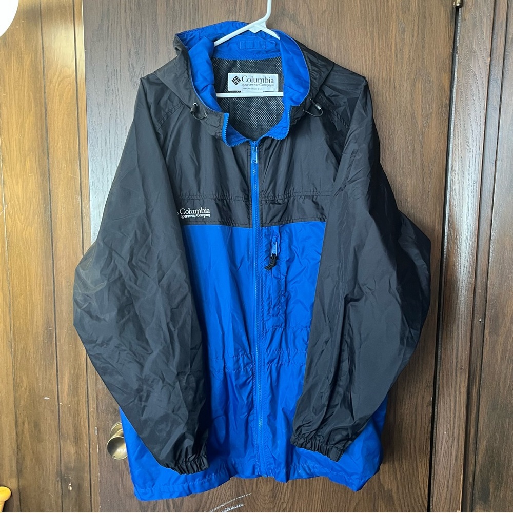 Columbia Sportswear Men’s Large Hooded Windbreaker Rain Jacket